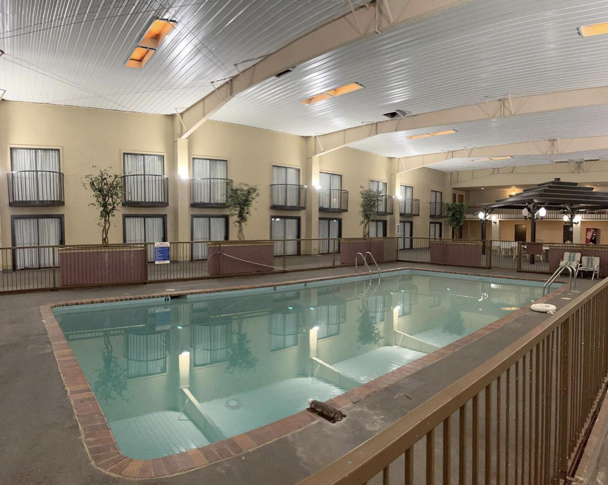 Regency Inn & Suites アルタス エクステリア 写真